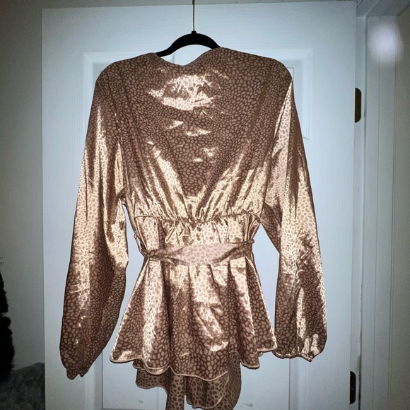 Gold Satin Top - Picture 2 of 2